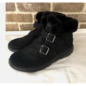 SKECHERS on the Go City 2 Black Suede Ankle Bootie Boot Fur Trim Lined Size 9.5